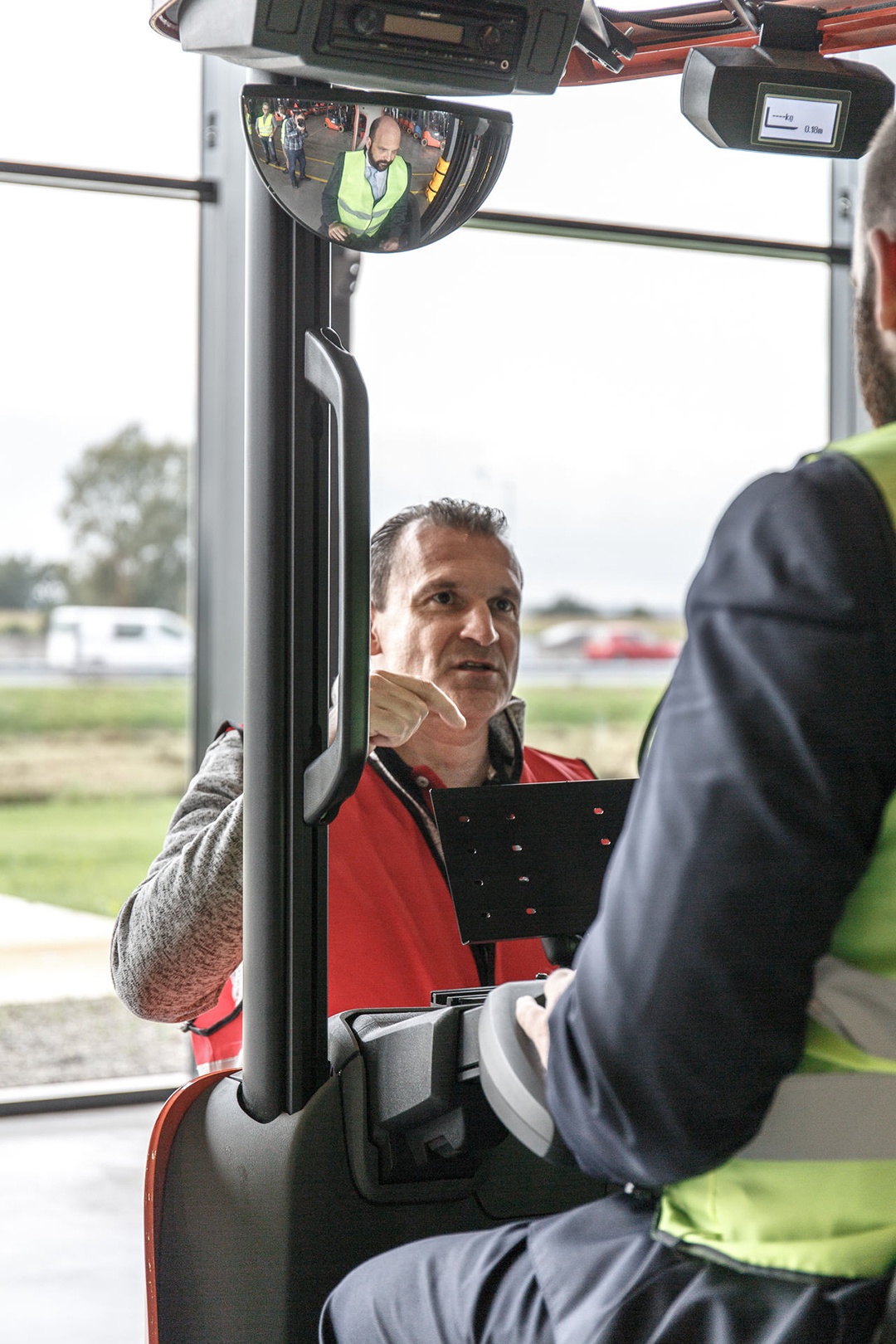 safety-training_HI_16311_72dpi